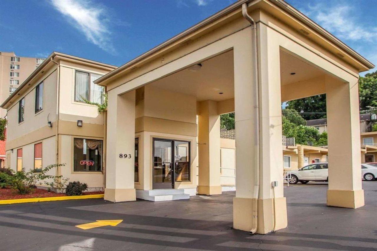 Rodeway Inn Nashville Airport Exteriör bild