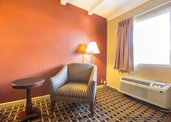 Rodeway Inn Nashville Airport Exteriör bild